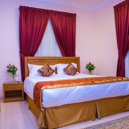 אל חובר سارة للشقق الفندقية Sara Furnished Apartments מראה חיצוני תמונה