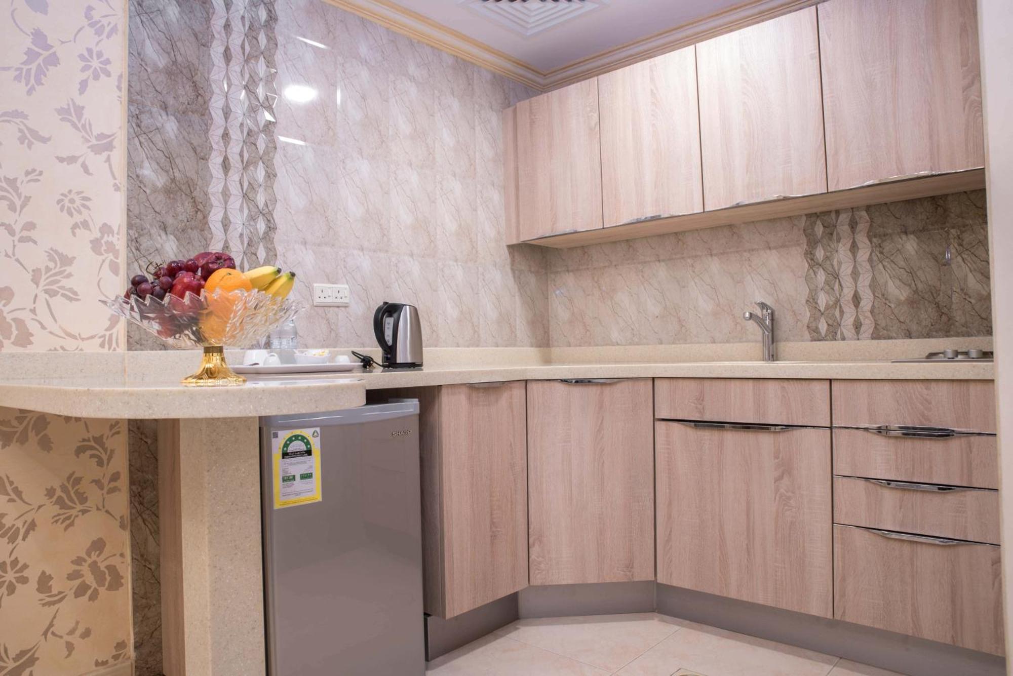 אל חובר سارة للشقق الفندقية Sara Furnished Apartments מראה חיצוני תמונה